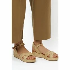 Dune London Natural Linnie Cross Strap Flatform Sandals 12 Dune London Natural Linnie Cross Strap Flatform Sandals -Dune London Sales unnamed file 3187