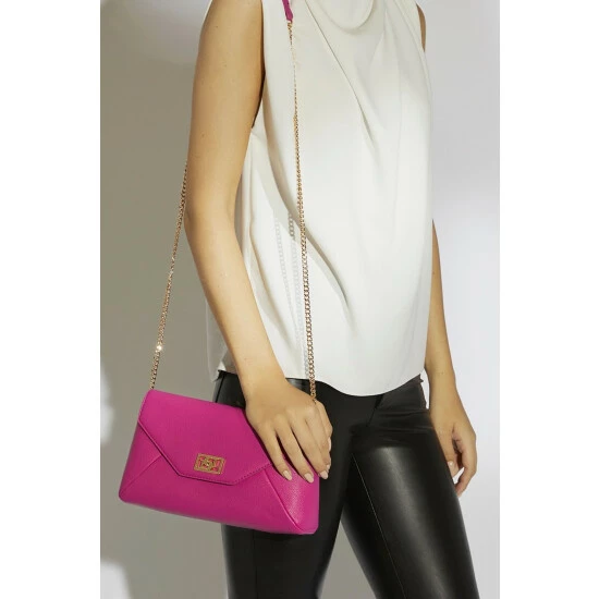 Dune London Pink Elissia Branded Foldover Clutch Bag 3 Dune London Pink Elissia Branded Foldover Clutch Bag