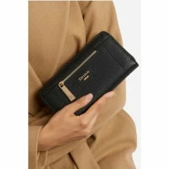 Dune London Black Kallas Stitch Detail Zip Around Wallet -Dune London Sales unnamed file 5168
